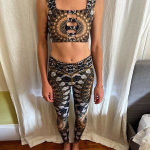 Wolven 3-piece set - bra, pants, booty shorts (small)